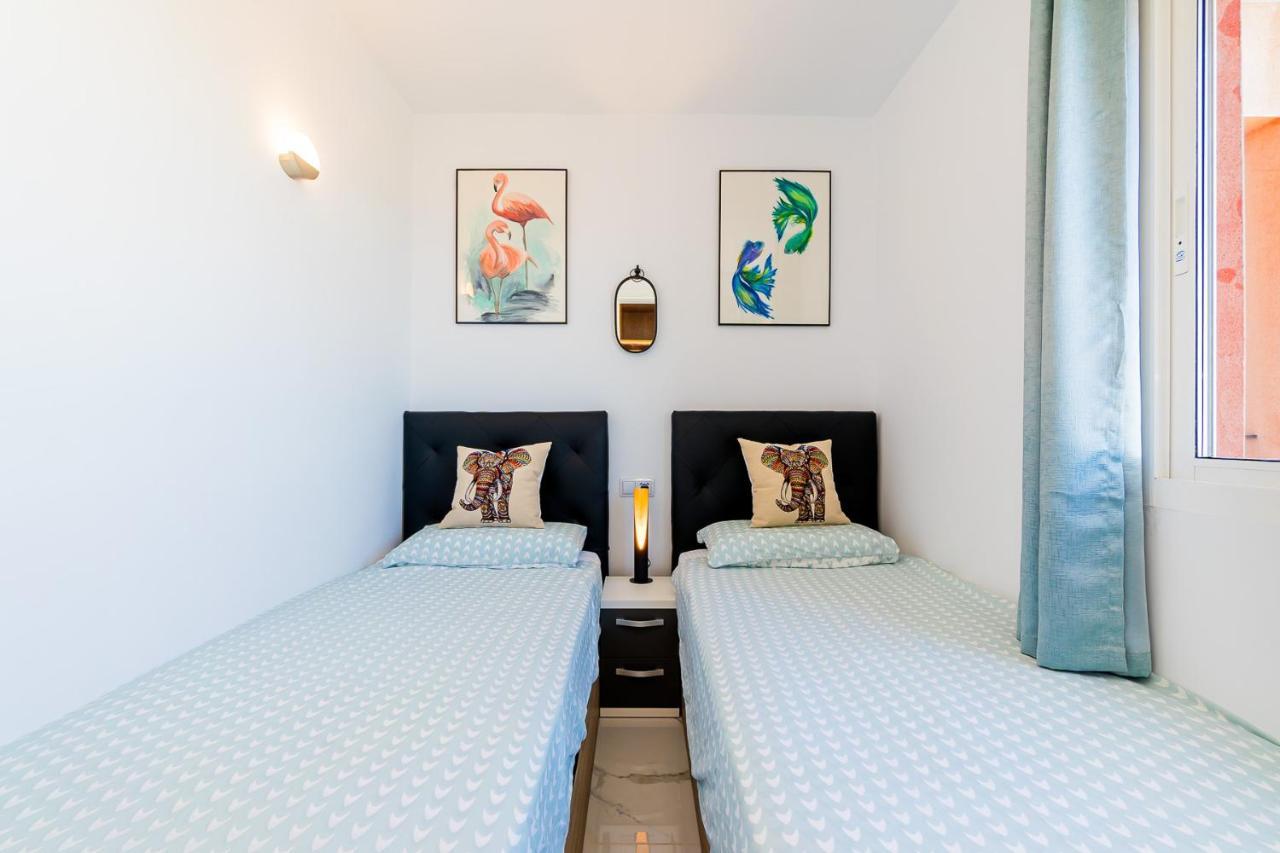 Apartamento Torrevieja Sunrise Atalayas ภายนอก รูปภาพ